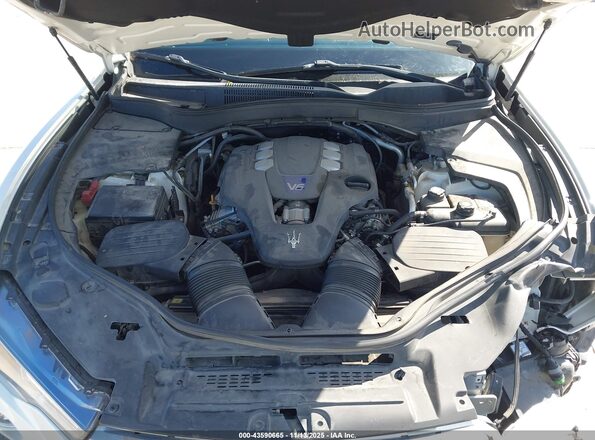 ZN661YUL9JX302307 2018 MASERATI LEVANTE White 