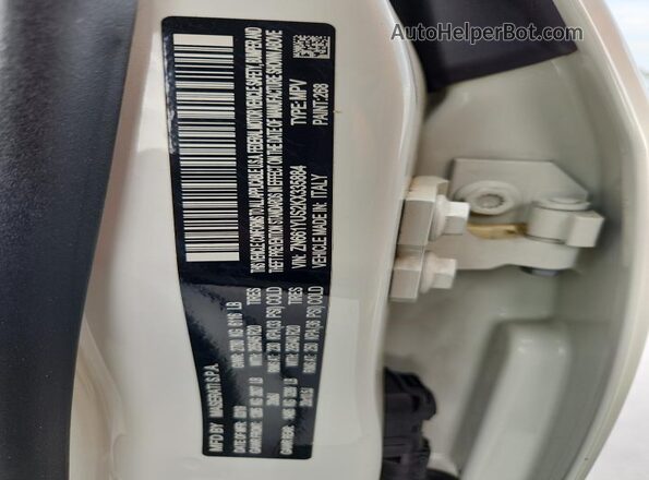 ZN661YUS2KX335884 2019 MASERATI LEVANTE White Панорамний вид салону 360°