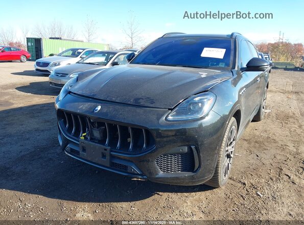 ZN682AVA5P7429445 2023 MASERATI GRECALE Black Вид спереду