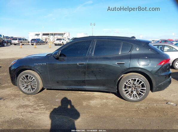ZN682AVA5P7429445 2023 MASERATI GRECALE Black Панорамний вид салону 360°