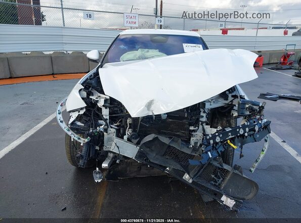ZN682AVA7P7416020 2023 MASERATI GRECALE White Widok wnętrza z tyłu