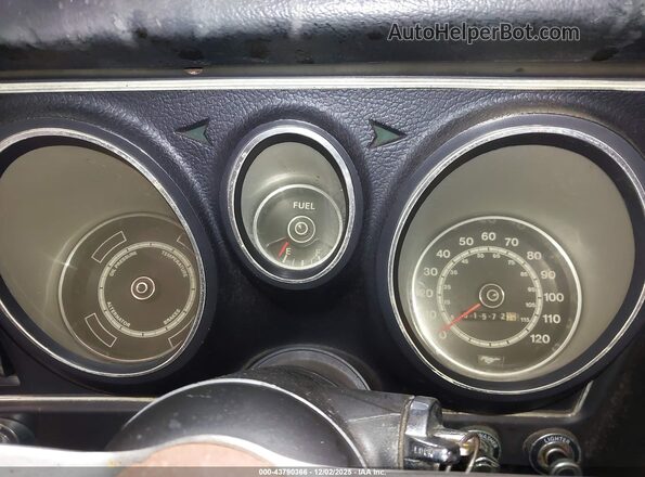 3F03F238313       1973 FORD MUSTANG Красный Вид задних сидений