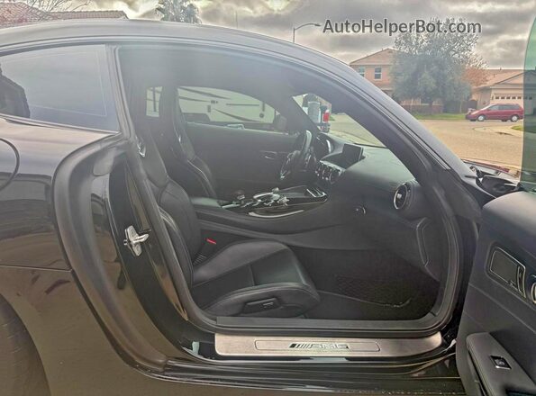 WDDYJ7HA2HA012295 2017 MERCEDES-BENZ GT-CLASS Black Widok z tyłu