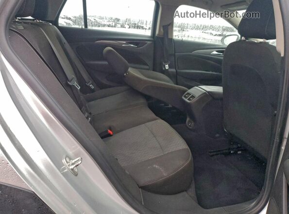 W04GU8SX0J1159909 2018 BUICK REGAL Серебряный 