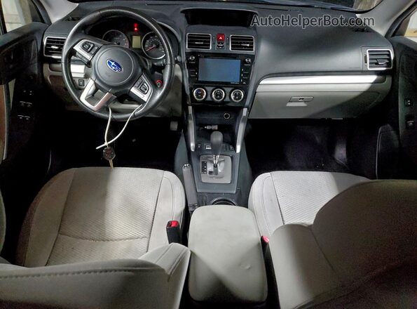 JF2SJAEC4HH411771 2017 SUBARU FORESTER 2.5 Blue ხელსაწყოთა პანელის ხედი