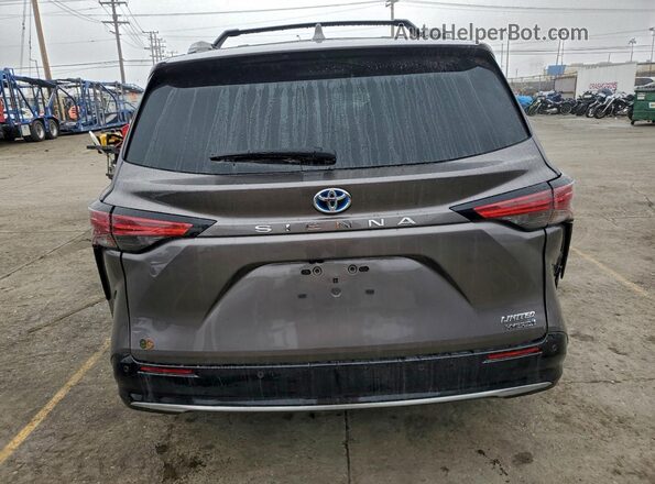 5TDZRKEC4PS178903 2023 TOYOTA LIMITED Gray Front interior view