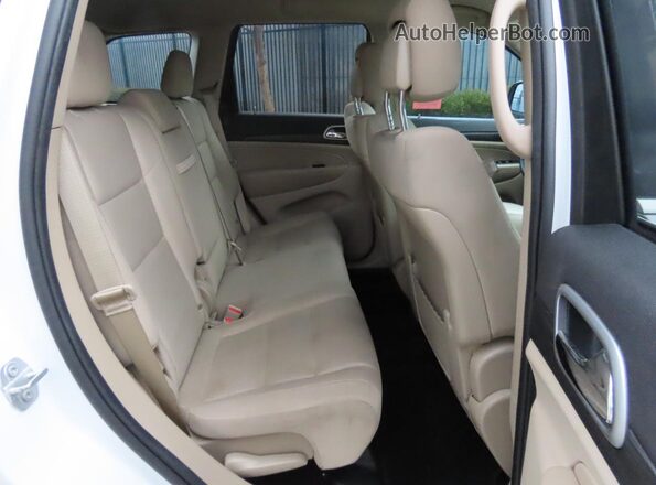 1C4RJEAG0KC556467 2019 JEEP GRAND CHER White 