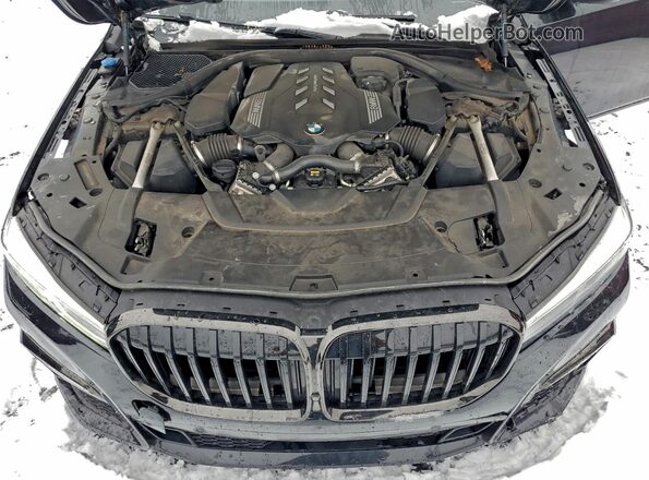 WBA7U2C08MCG36552 2021 BMW 7 SERIES Black Engine compartment view