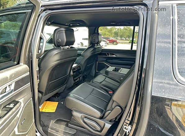 1C4SJRBPXRS137078 2024 JEEP WAGONEER Black Вид підкапотного простору