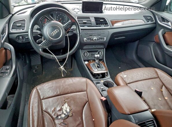 WA1JCCFSXHR006802 2017 AUDI Q3 Black Սարքավորումների վահանակի տեսք
