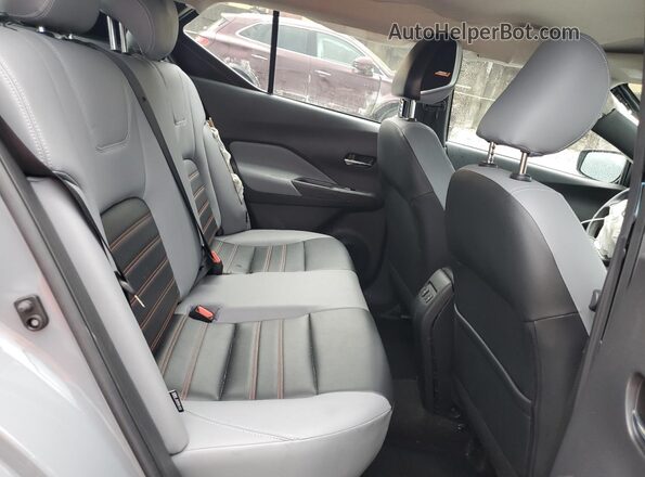 3N1CP5DV4PL489465 2023 NISSAN KICKS Серебряный Вид подкапотного пространства