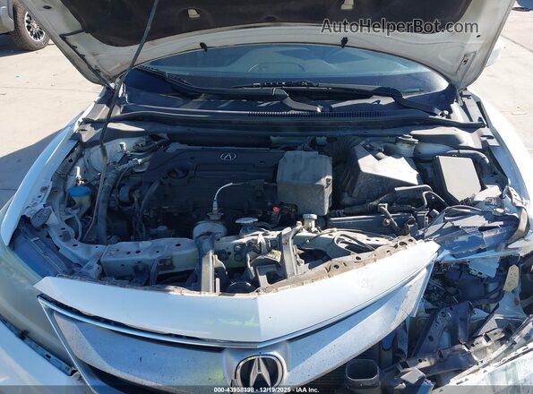 19UDE2F71HA000079 2017 ACURA ILX Белый Вид сзади