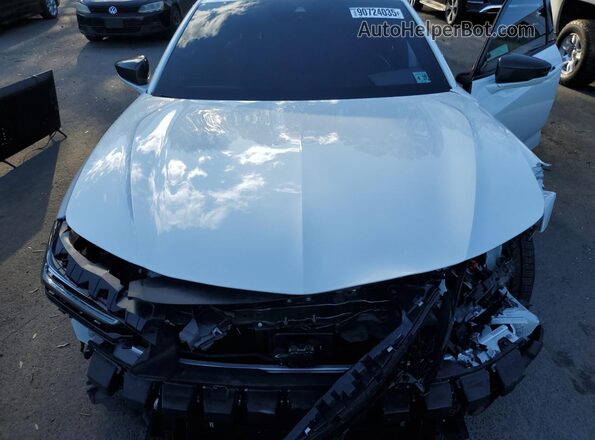 19UUB7F01NA001026 2022 ACURA TLX White Вид задньої частини салону