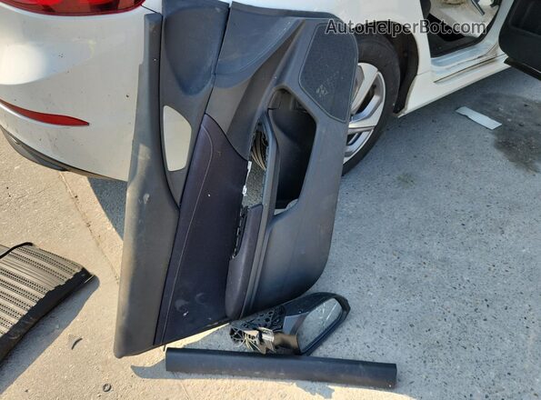 19XZE4F50LE008923 2020 HONDA INSIGHT White 
