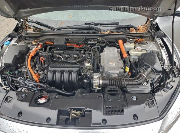 19XZE4F54LE002865 2020 HONDA INSIGHT Silver Rear interior view