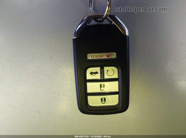 19XZE4F57LE004626 2020 HONDA INSIGHT White Առջևի վահանակի տեսք