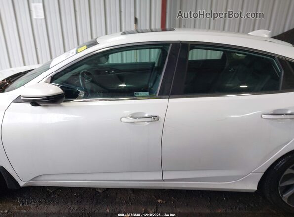 19XZE4F96ME006369 2021 HONDA INSIGHT White 360 interior view