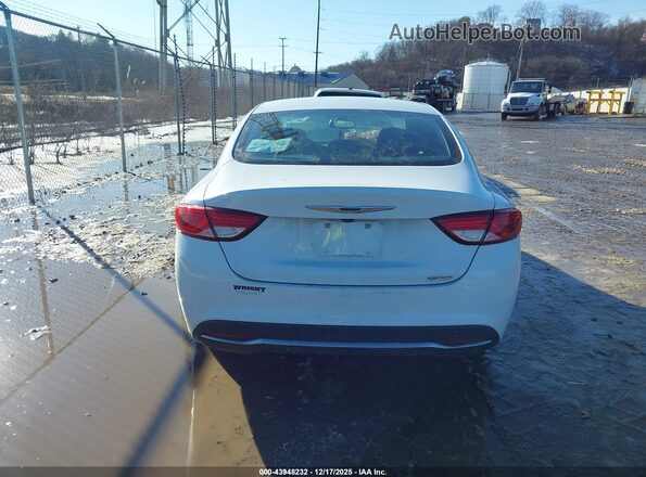 1C3CCCAB0GN112269 2016 CHRYSLER 200 White 