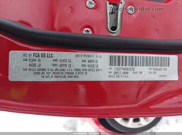 1C3CDFFA4GD816169 2016 DODGE DART Red Vista del compartimento del motor