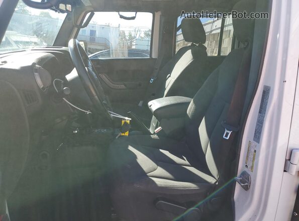 1C4BJWDG7JL886544 2018 JEEP WRANGLER White Սալոնի դիմացի տեսք