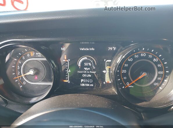 1C4HJXDG3LW351096 2020 JEEP WRANGLER UNLIMITED Black Widok tylnych siedzeń