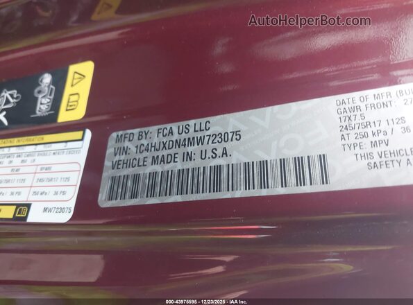 1C4HJXDN4MW723075 2021 JEEP WRANGLER UNLIMITED Maroon Widok komory silnika