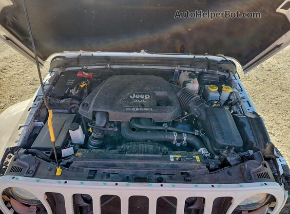 1C4HJXEM4MW656175 2021 JEEP WRANGLER White Rear interior view