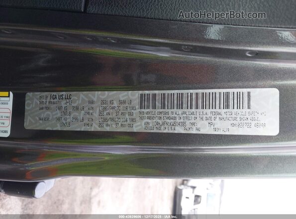 1C4HJXFN1KW514385 2019 JEEP WRANGLER UNLIMITED Gray Շարժիչի բաժամունքի տեսք