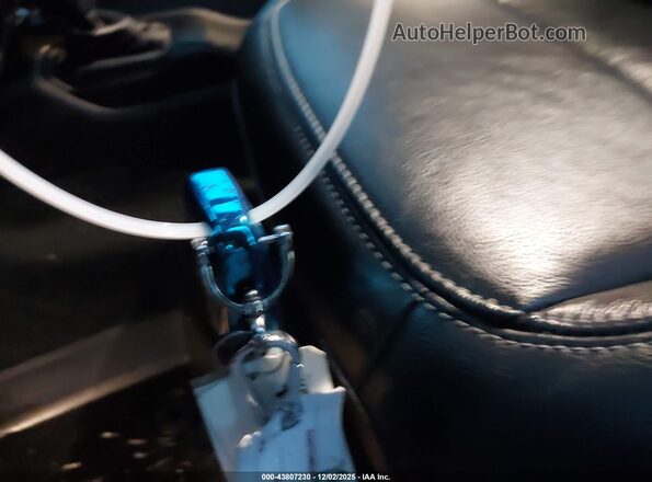 1C4JJXP6XNW228399 2022 JEEP WRANGLER Серебряный Вид панели приборов