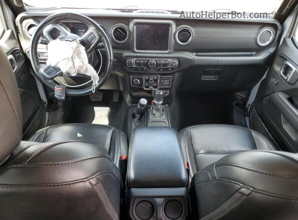 1C4JJXP6XPW662308 2023 JEEP WRANGLER Silver Widok deski rozdzielczej