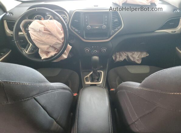1C4PJLCB3JD518303 2018 JEEP CHEROKEE Brown წინა პანელის ხედი