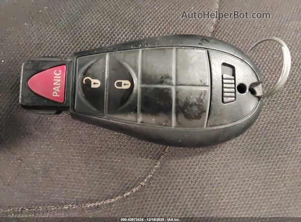 1C4PJLCB3LD511452 2020 JEEP CHEROKEE Silver Dashboard view