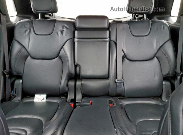 1C4PJLJX0JD519357 2018 JEEP CHEROKEE Black Rear seats view