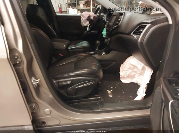 1C4PJLLB0KD222897 2019 JEEP CHEROKEE Brown Սալոնի դիմացի տեսք