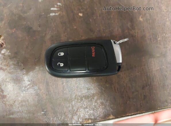 1C4PJLLB0KD222897 2019 JEEP CHEROKEE Brown Առջևի վահանակի տեսք