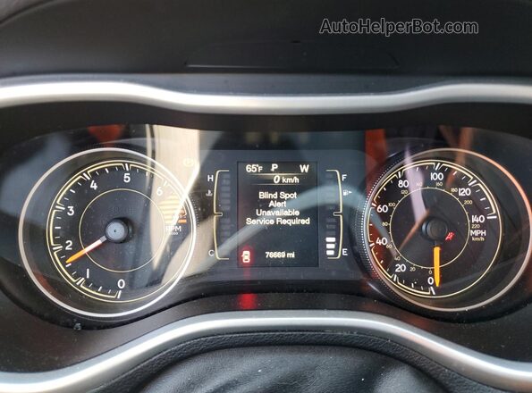 1C4PJLLB8JD573815 2018 JEEP CHEROKEE Blue Instrument cluster view
