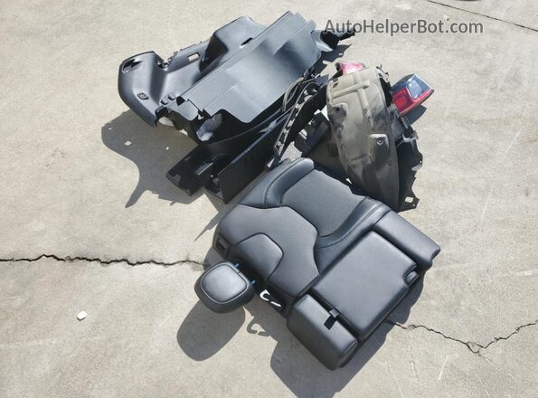 1C4PJLMX8ND522654 2022 JEEP CHEROKEE White Vista del compartimento del motor