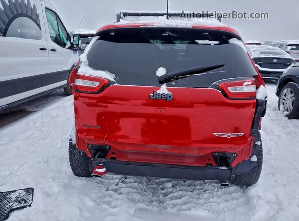 1C4PJMBS0HW584121 2017 JEEP CHEROKEE Red Вид ззаду