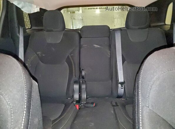 1C4PJMCS5GW326917 2016 JEEP CHEROKEE White უკანა სავარძლების ხედი