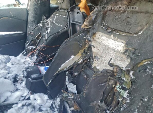 1C4PJMCXXJD593162 2018 JEEP CHEROKEE Black Rear seats view