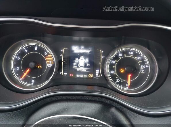 1C4PJMLB9KD182518 2019 JEEP CHEROKEE Темно-бордовый Вид задних сидений