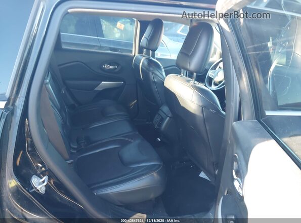 1C4PJMLX6JD527076 2018 JEEP CHEROKEE Black VIN կոդի պիտակի տեսք