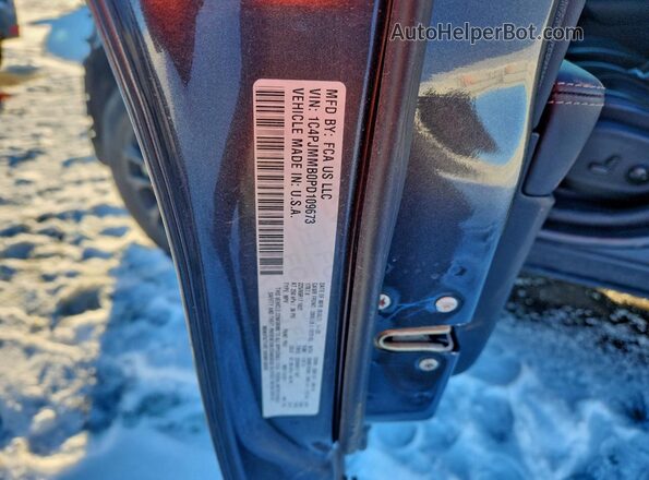 1C4PJMMB0PD109673 2023 JEEP CHEROKEE Серый Вид наклейки с VIN-кодом