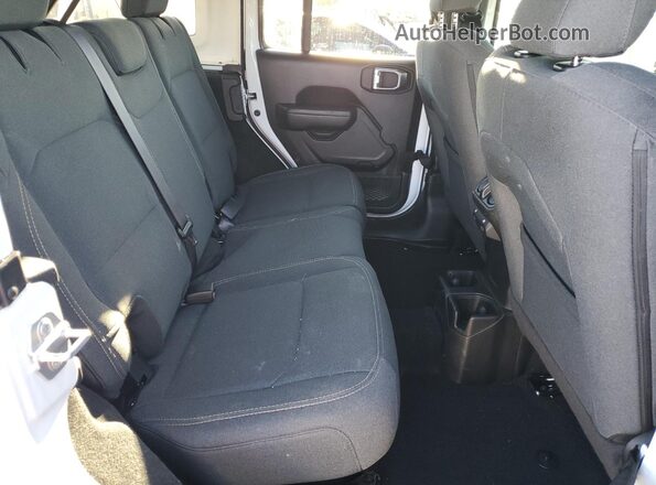 1C4PJXDN6SW551186 2025 JEEP WRANGLER White Widok tylnych siedzeń