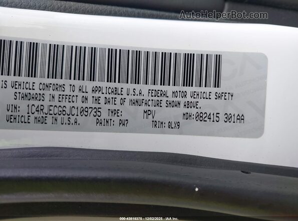 1C4RJECG6JC109735 2018 JEEP GRAND CHEROKEE White 
