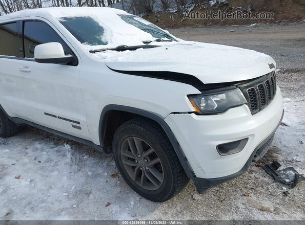 1C4RJFAG9GC399583 2016 JEEP GRAND CHEROKEE Белый Вид спереди