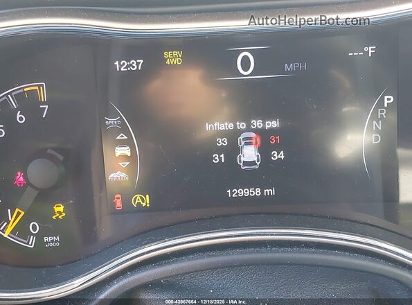 1C4RJFBG2HC628203 2017 JEEP GRAND CHEROKEE Black 