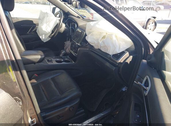 1C4RJFBG3LC264429 2020 JEEP GRAND CHEROKEE Black Front interior view