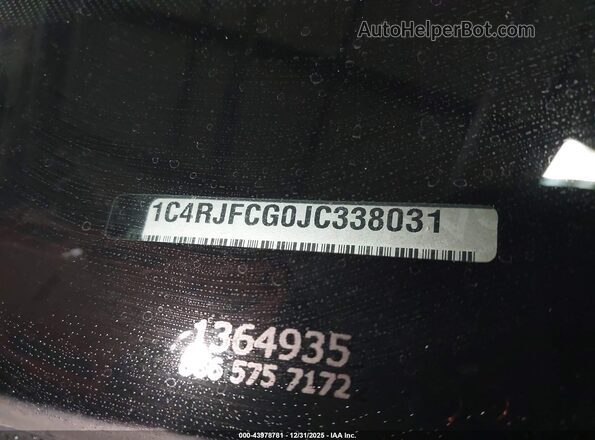 1C4RJFCG0JC338031 2018 JEEP GR CHEROKE Black 