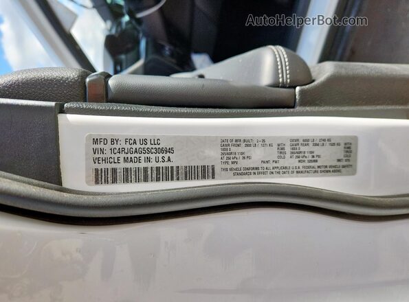 1C4RJGAG5SC306945 2025 JEEP GRAND White Սալոնի 360 աստիճան տեսք